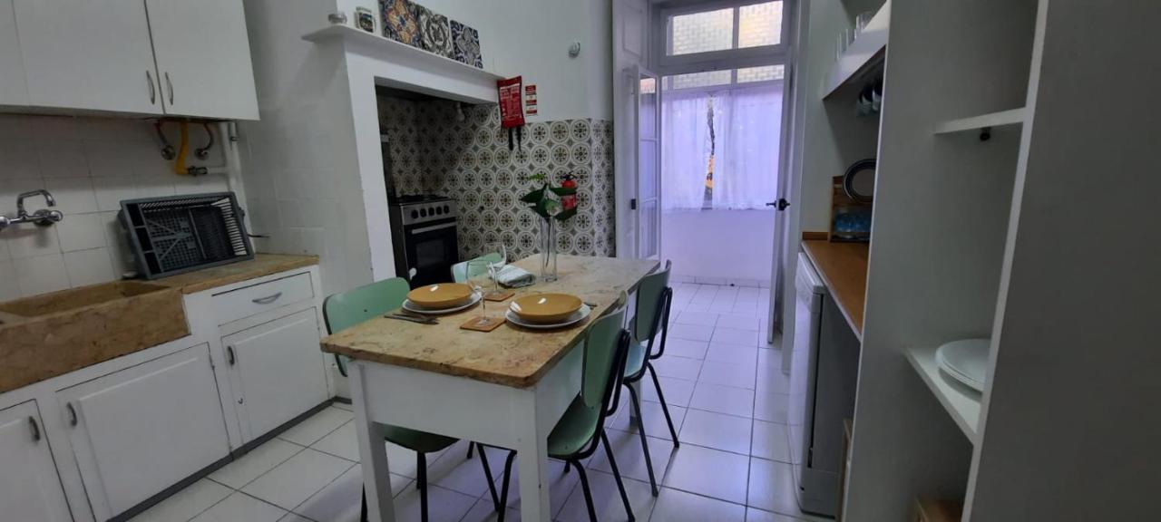 Sunny Terrace Apt, Close To Downtown! 2 Bedroom Flat Lissabon Exterior foto