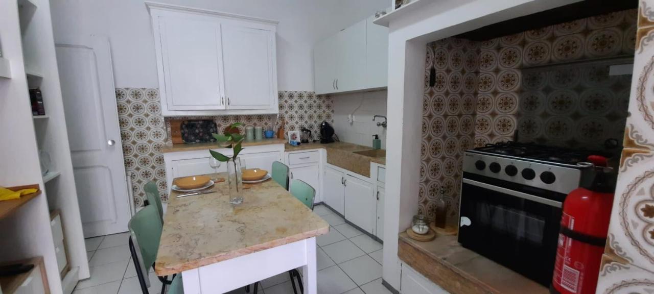 Sunny Terrace Apt, Close To Downtown! 2 Bedroom Flat Lissabon Exterior foto