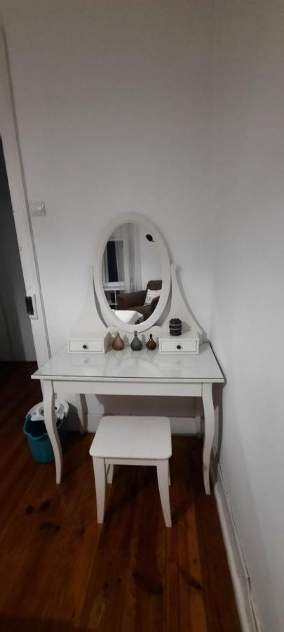 Sunny Terrace Apt, Close To Downtown! 2 Bedroom Flat Lissabon Exterior foto